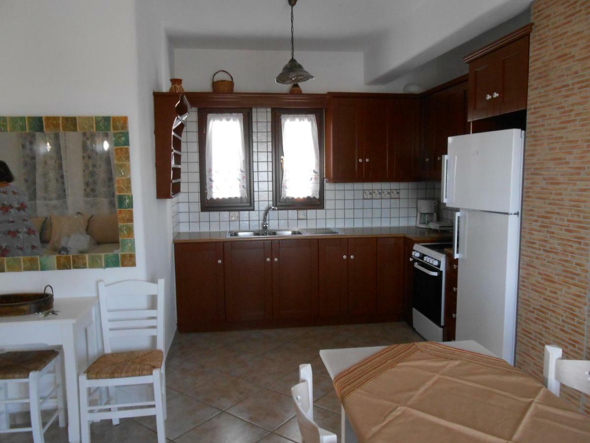 Apartments Marpissa Bagian luar foto