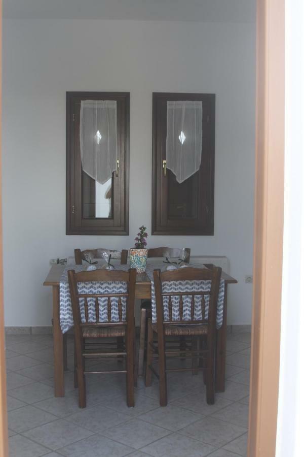 Apartments Marpissa Bagian luar foto