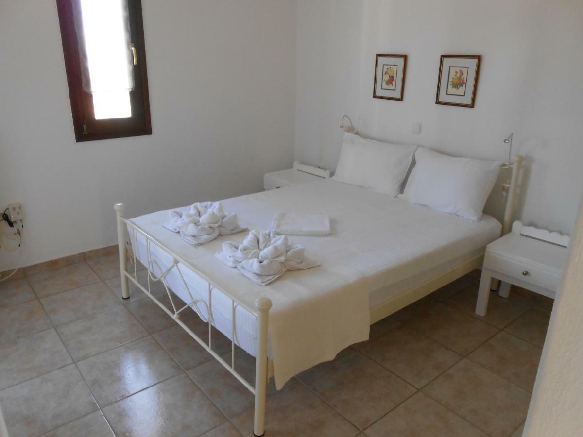 Apartments Marpissa Bagian luar foto