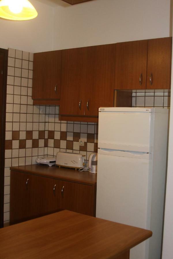 Apartments Marpissa Bagian luar foto