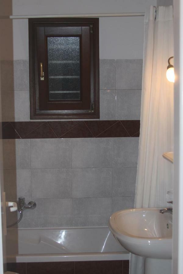 Apartments Marpissa Bagian luar foto