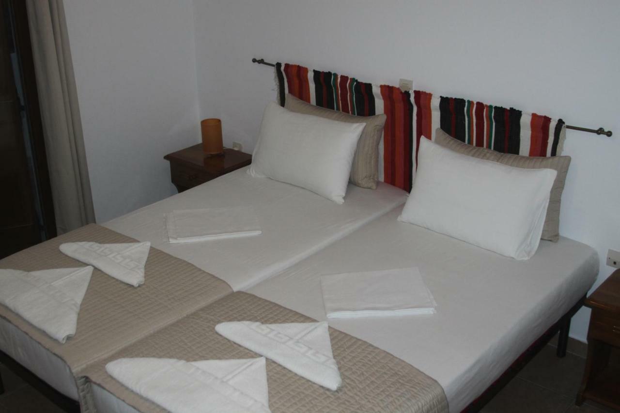 Apartments Marpissa Bagian luar foto