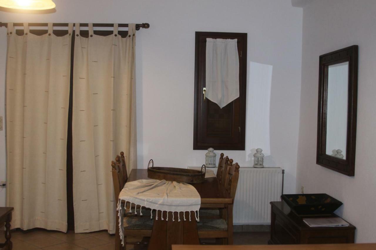 Apartments Marpissa Bagian luar foto